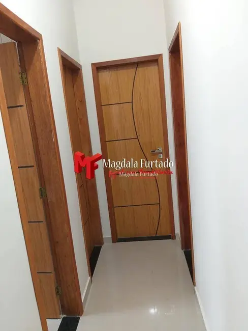 Casa com 3 quartos à venda, 225m2 em Casimiro De Abreu - RJ - imagem 9 Foto 9 de Casa com 3 quartos à venda, 225m2 em Casimiro De Abreu - RJ