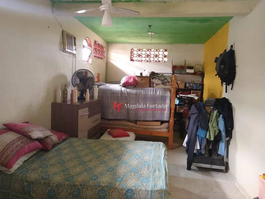 Foto 2 de Casa com 3 quartos à venda, 200m2 em Cabo Frio - RJ