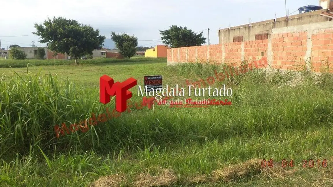 Foto 2 de Terreno / Lote à venda, 300m2 em Cabo Frio - RJ