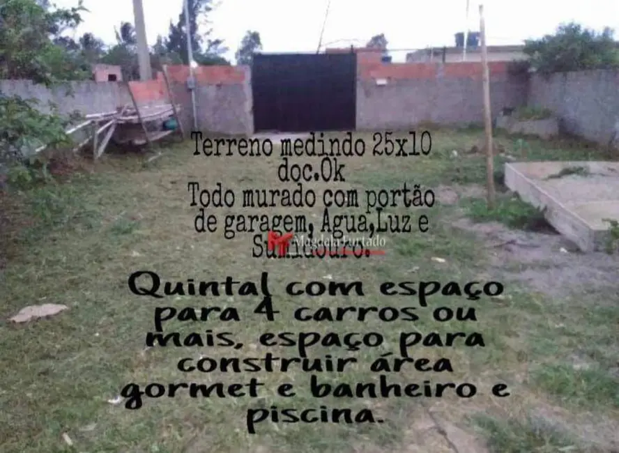 Casa com 2 quartos à venda, 250m2 em Cabo Frio - RJ - imagem 2 Foto 2 de Casa com 2 quartos à venda, 250m2 em Cabo Frio - RJ