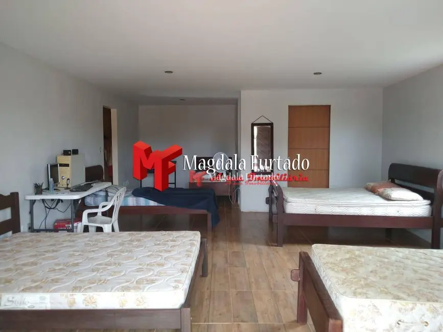 Casa com 4 quartos à venda, 440m2 em Cabo Frio - RJ - imagem 3 Foto 3 de Casa com 4 quartos à venda, 440m2 em Cabo Frio - RJ