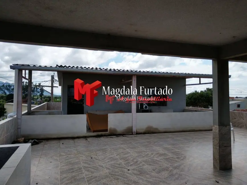 Foto 4 de Casa com 6 quartos à venda, 410m2 em Cabo Frio - RJ