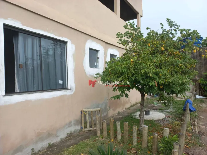 Foto 3 de Casa com 3 quartos à venda, 288m2 em Cabo Frio - RJ