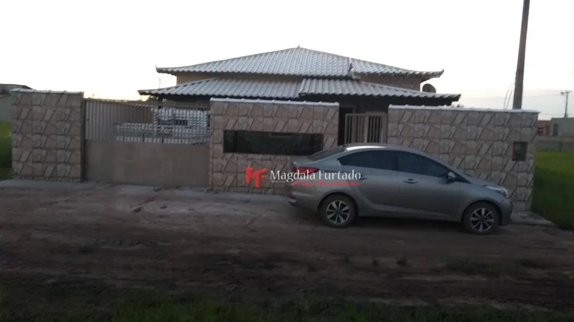Casa com 3 quartos à venda, 420m2 em Cabo Frio - RJ - imagem 2 Foto 2 de Casa com 3 quartos à venda, 420m2 em Cabo Frio - RJ