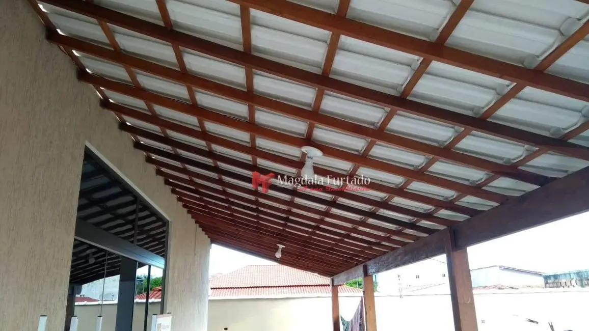 Casa com 3 quartos à venda, 420m2 em Cabo Frio - RJ - imagem 5 Foto 5 de Casa com 3 quartos à venda, 420m2 em Cabo Frio - RJ