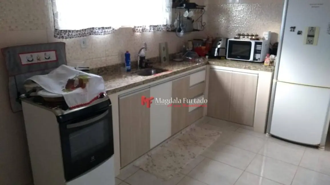 Casa com 3 quartos à venda, 420m2 em Cabo Frio - RJ - imagem 6 Foto 6 de Casa com 3 quartos à venda, 420m2 em Cabo Frio - RJ