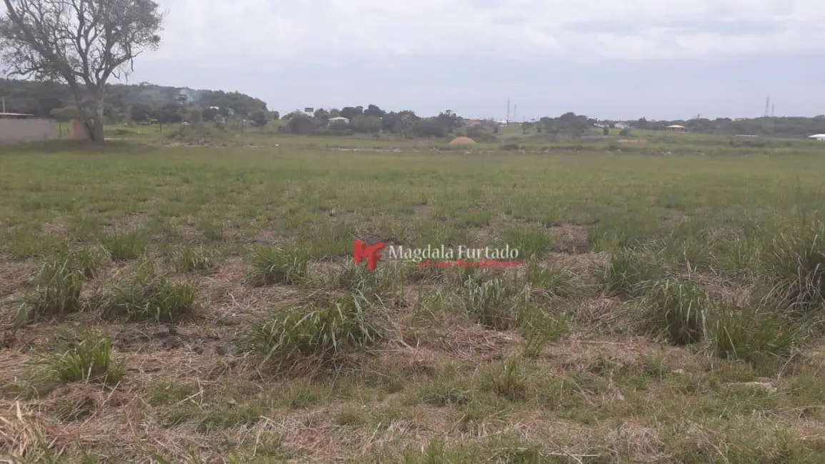 Foto 1 de Terreno / Lote à venda, 180m2 em Cabo Frio - RJ
