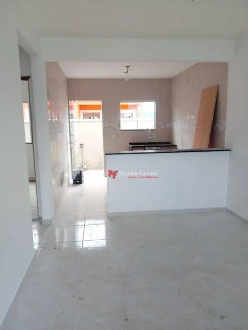 Foto 8 de Casa com 2 quartos à venda, 160m2 em Cabo Frio - RJ