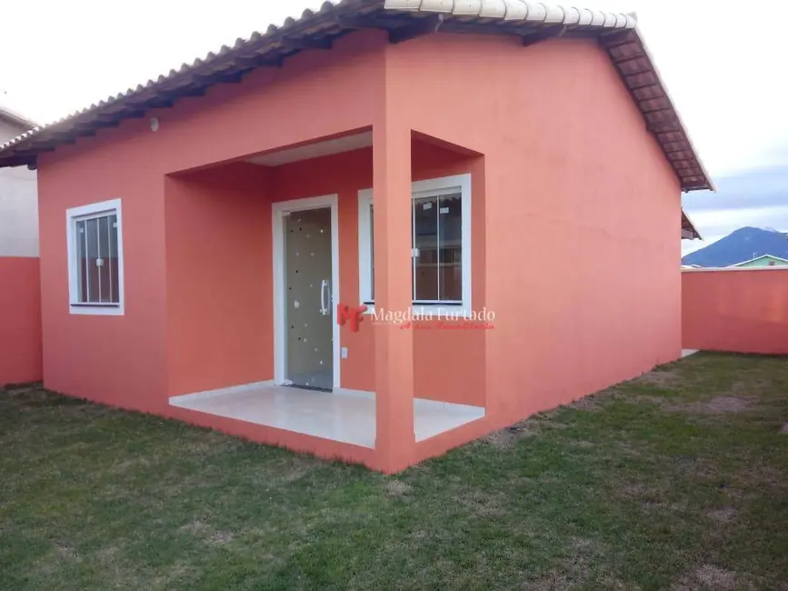 Foto 1 de Casa com 2 quartos à venda, 160m2 em Cabo Frio - RJ