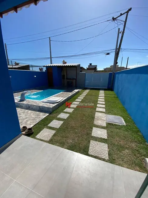 Foto 8 de Casa com 2 quartos à venda, 172m2 em Cabo Frio - RJ