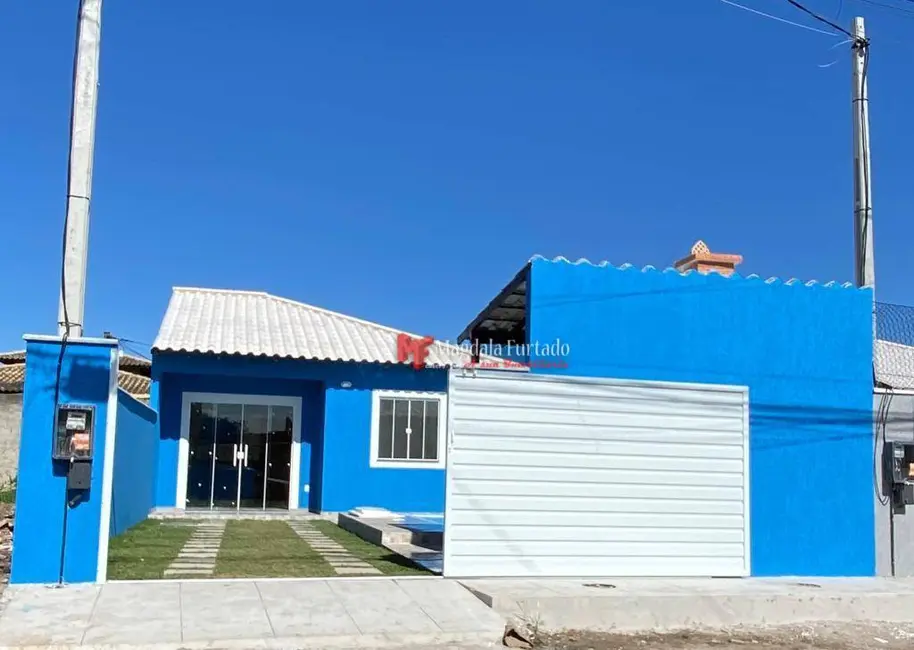 Foto 1 de Casa com 2 quartos à venda, 172m2 em Cabo Frio - RJ
