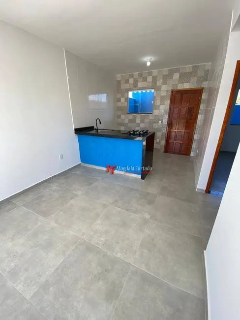 Foto 3 de Casa com 2 quartos à venda, 172m2 em Cabo Frio - RJ