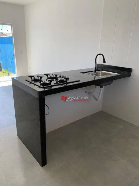 Foto 9 de Casa com 2 quartos à venda, 172m2 em Cabo Frio - RJ