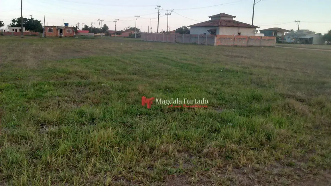 Foto 2 de Terreno / Lote à venda, 204m2 em Cabo Frio - RJ