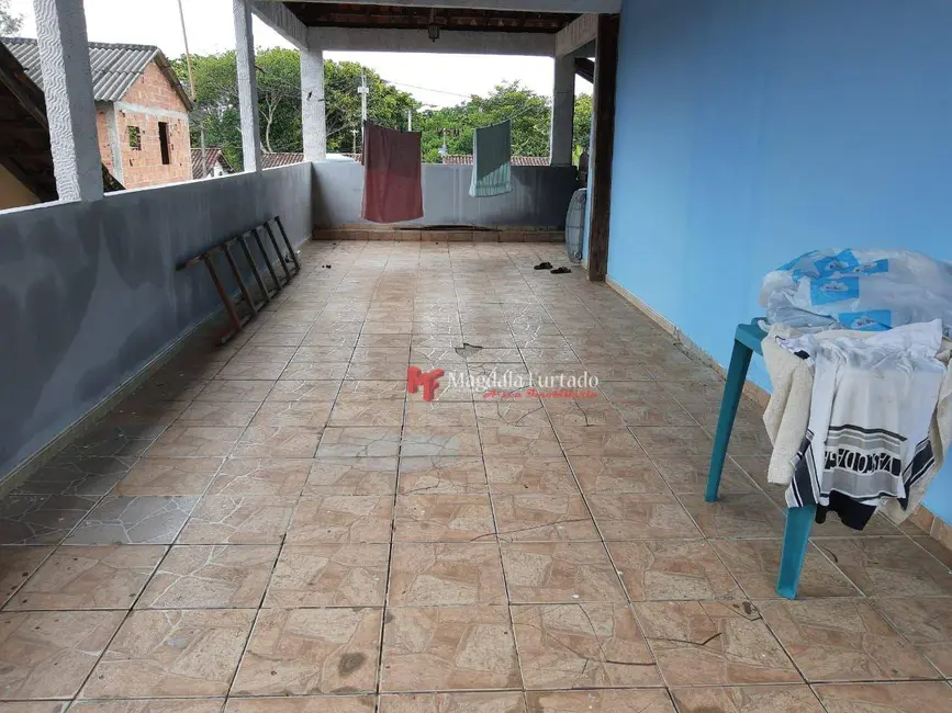 Casa com 3 quartos à venda, 200m2 em Cabo Frio - RJ - imagem 6 Foto 6 de Casa com 3 quartos à venda, 200m2 em Cabo Frio - RJ