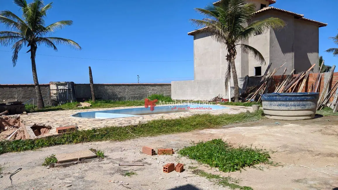 Foto 5 de Casa com 3 quartos à venda, 450m2 em Cabo Frio - RJ