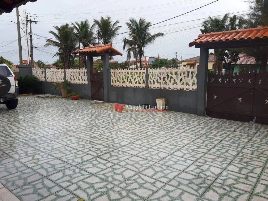 Casa com 3 quartos à venda, 600m2 em Verão Vermelho (Tamoios), Cabo Frio - RJ - imagem 3 Foto 3 de Casa com 3 quartos à venda, 600m2 em Verão Vermelho (Tamoios), Cabo Frio - RJ