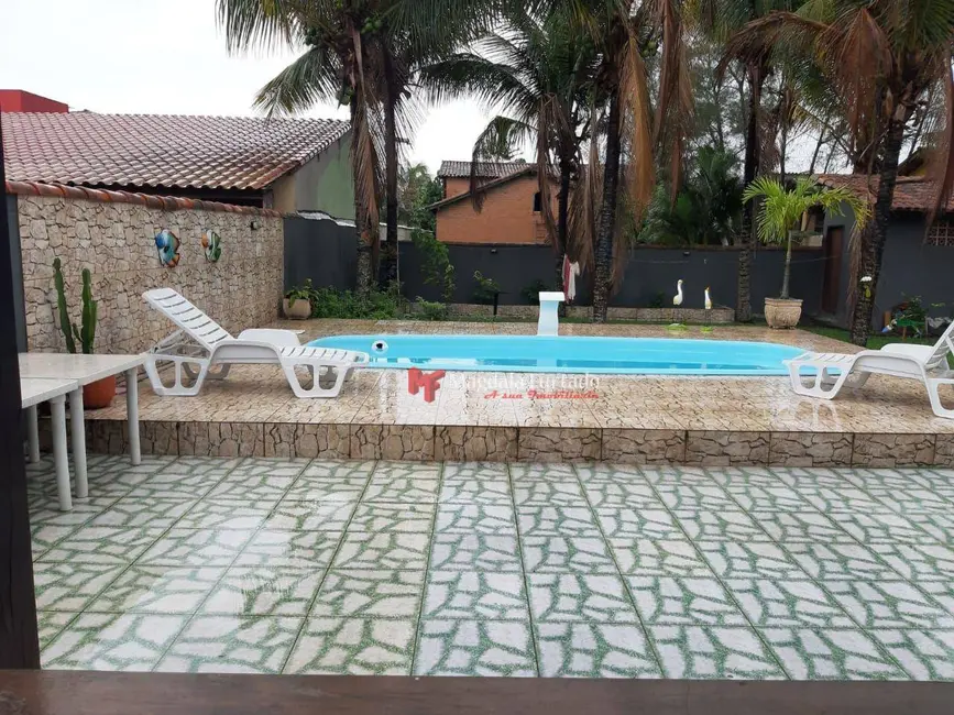 Casa com 3 quartos à venda, 600m2 em Verão Vermelho (Tamoios), Cabo Frio - RJ - imagem 5 Foto 5 de Casa com 3 quartos à venda, 600m2 em Verão Vermelho (Tamoios), Cabo Frio - RJ
