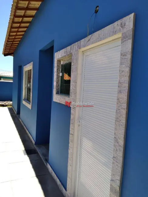 Foto 6 de Casa com 2 quartos à venda, 180m2 em Cabo Frio - RJ