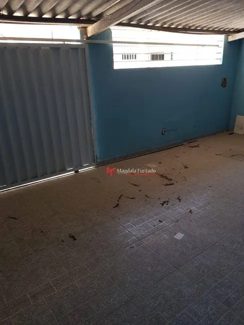 Foto 4 de Casa com 2 quartos à venda, 130m2 em Cabo Frio - RJ