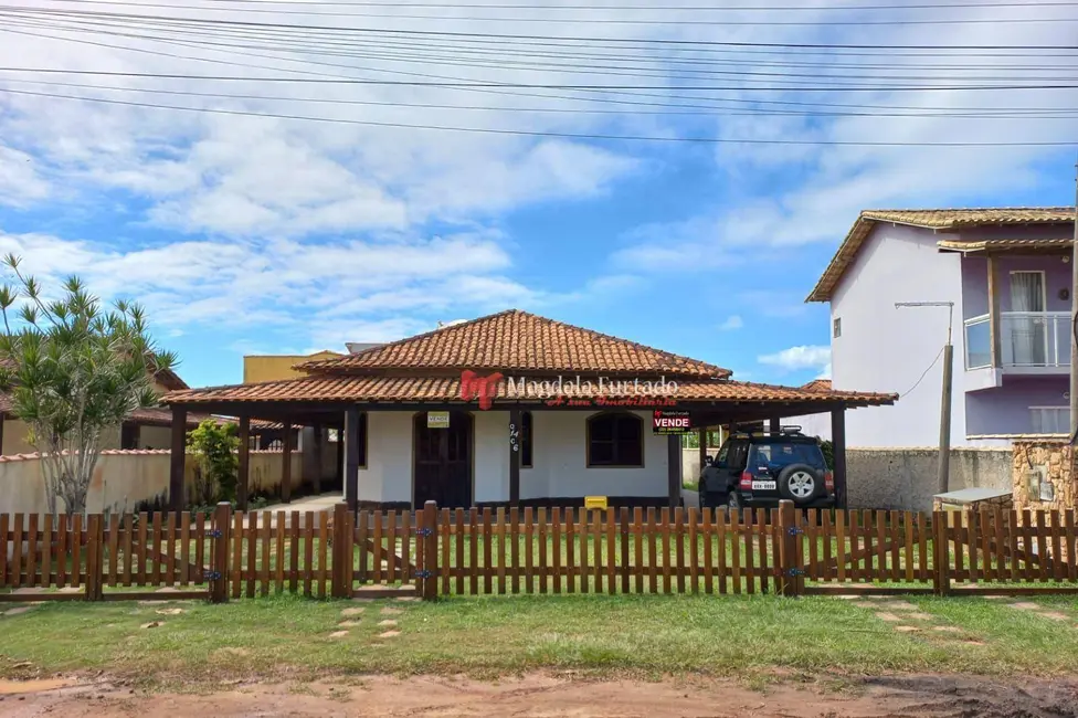 Foto 1 de Casa com 3 quartos à venda, 600m2 em Cabo Frio - RJ