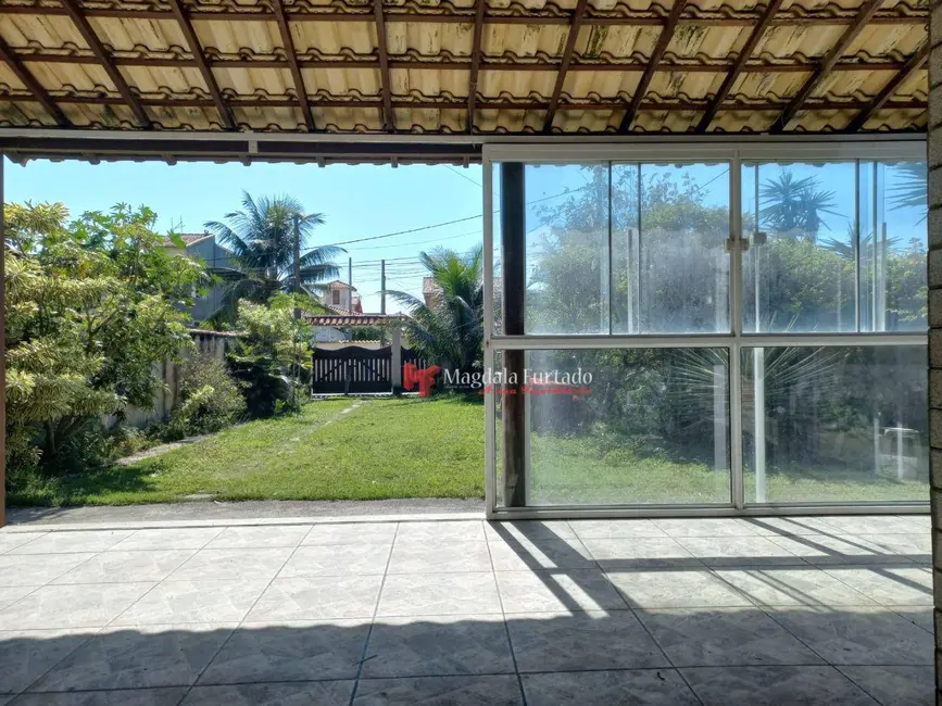 Foto 4 de Casa com 3 quartos à venda, 360m2 em Cabo Frio - RJ