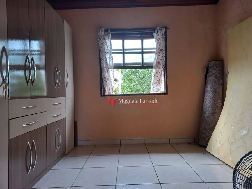 Casa com 2 quartos à venda, 85m2 em Verão Vermelho (Tamoios), Cabo Frio - RJ - imagem 4 Foto 4 de Casa com 2 quartos à venda, 85m2 em Verão Vermelho (Tamoios), Cabo Frio - RJ