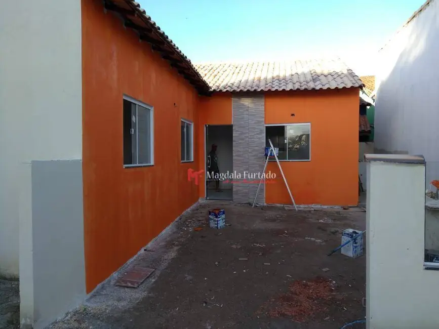 Foto 1 de Casa com 2 quartos à venda, 90m2 em Cabo Frio - RJ
