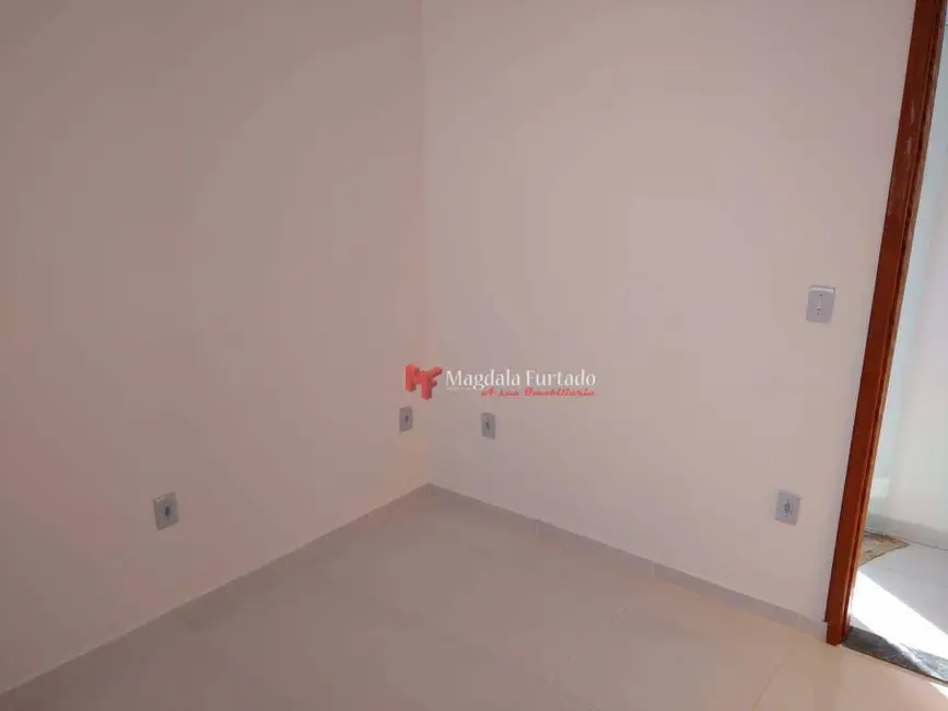 Foto 7 de Casa com 2 quartos à venda, 90m2 em Cabo Frio - RJ