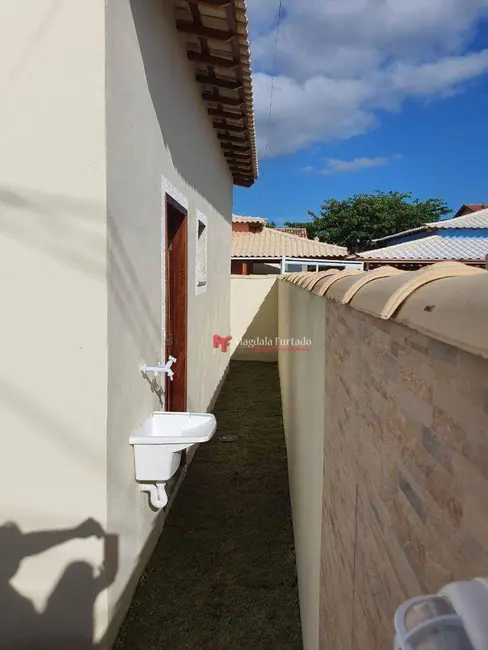 Foto 4 de Casa com 2 quartos à venda, 176m2 em Cabo Frio - RJ