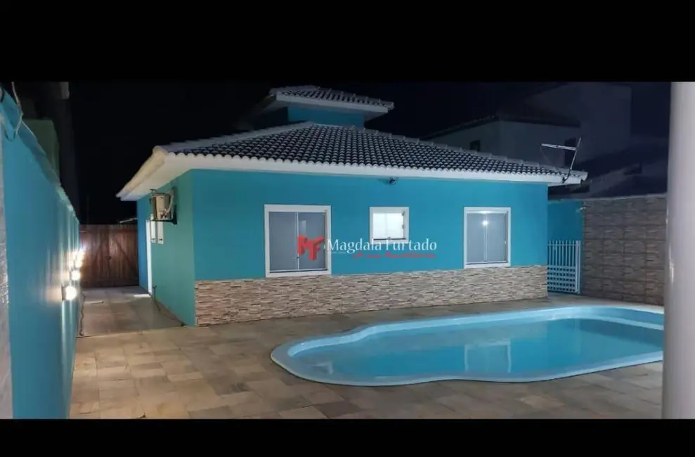 Casa com 4 quartos à venda, 300m2 em Cabo Frio - RJ - imagem 5 Foto 5 de Casa com 4 quartos à venda, 300m2 em Cabo Frio - RJ