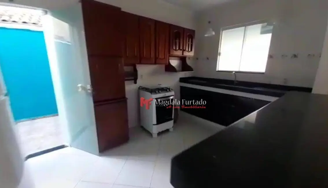 Casa com 4 quartos à venda, 300m2 em Cabo Frio - RJ - imagem 6 Foto 6 de Casa com 4 quartos à venda, 300m2 em Cabo Frio - RJ