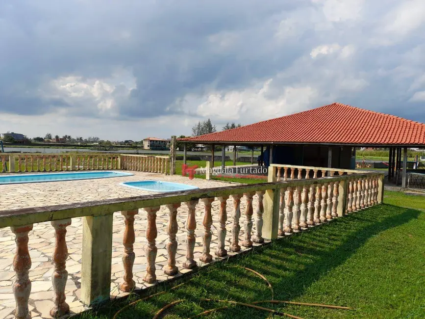 Foto 5 de Casa com 4 quartos à venda, 360m2 em Cabo Frio - RJ