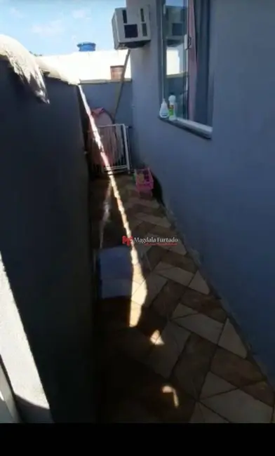 Kitnet à venda, 32m2 em Cabo Frio - RJ - imagem 3 Foto 3 de Kitnet à venda, 32m2 em Cabo Frio - RJ