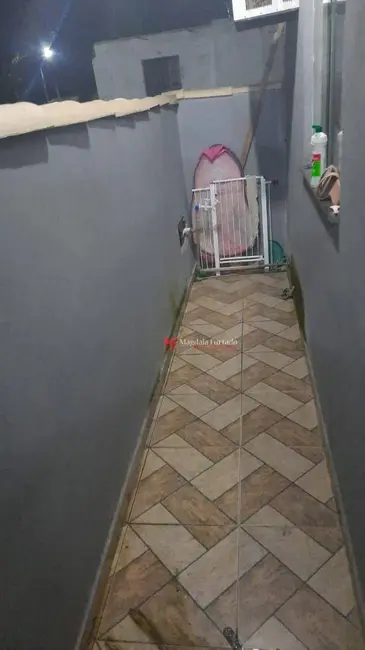 Foto 1 de Kitnet à venda, 32m2 em Cabo Frio - RJ