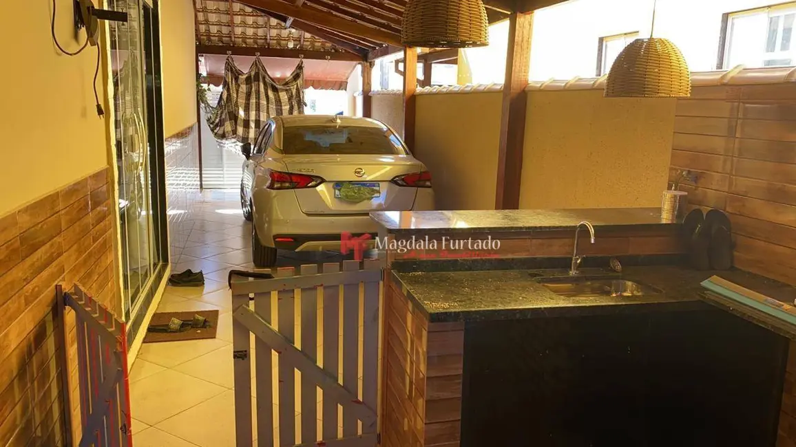 Casa com 2 quartos à venda, 150m2 em Cabo Frio - RJ - imagem 3 Foto 3 de Casa com 2 quartos à venda, 150m2 em Cabo Frio - RJ