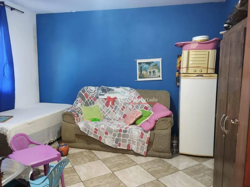 Casa com 3 quartos à venda, 480m2 em Cabo Frio - RJ - imagem 3 Foto 3 de Casa com 3 quartos à venda, 480m2 em Cabo Frio - RJ