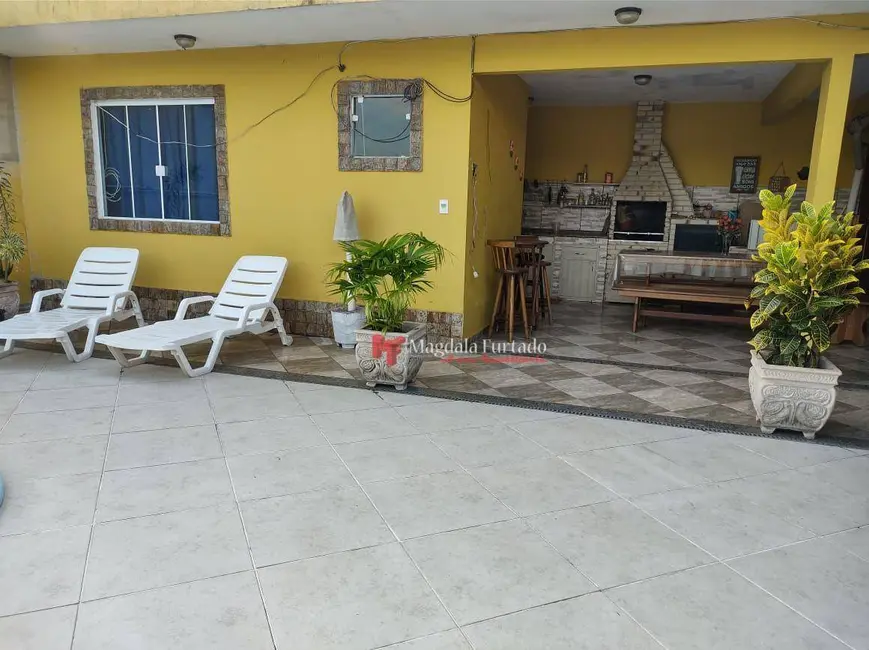 Casa com 3 quartos à venda, 480m2 em Cabo Frio - RJ - imagem 8 Foto 8 de Casa com 3 quartos à venda, 480m2 em Cabo Frio - RJ