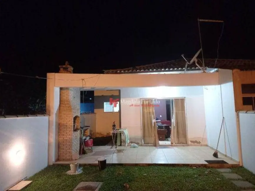 Casa com 2 quartos à venda, 180m2 em Cabo Frio - RJ - imagem 3 Foto 3 de Casa com 2 quartos à venda, 180m2 em Cabo Frio - RJ