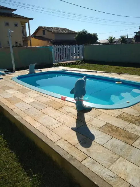 Foto 6 de Casa com 3 quartos à venda, 360m2 em Cabo Frio - RJ