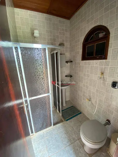 Foto 3 de Casa com 3 quartos à venda, 360m2 em Cabo Frio - RJ
