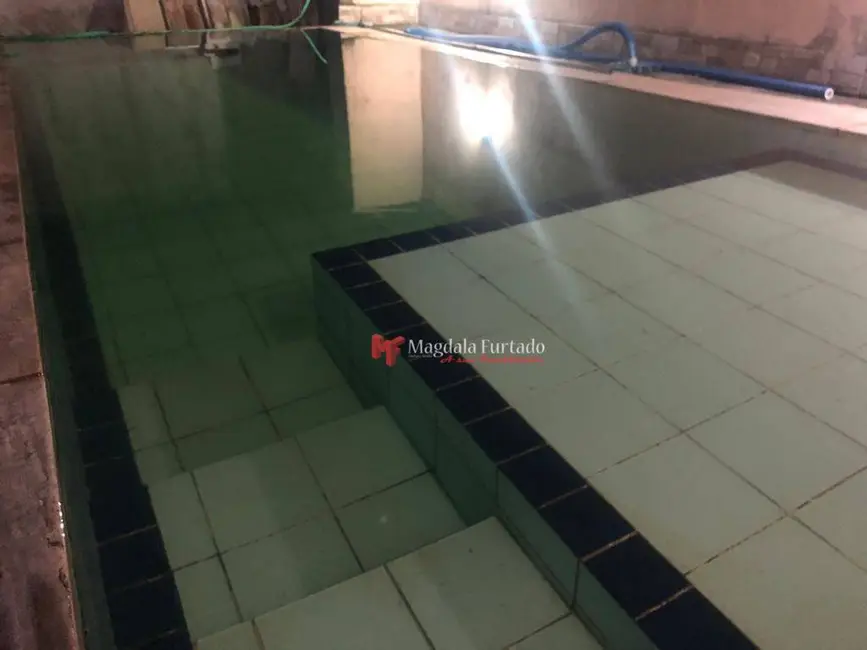 Casa com 2 quartos à venda, 180m2 em Botafogo, Cabo Frio - RJ - imagem 7 Foto 7 de Casa com 2 quartos à venda, 180m2 em Botafogo, Cabo Frio - RJ