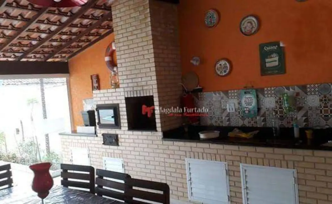 Foto 6 de Casa com 4 quartos à venda, 360m2 em Cabo Frio - RJ