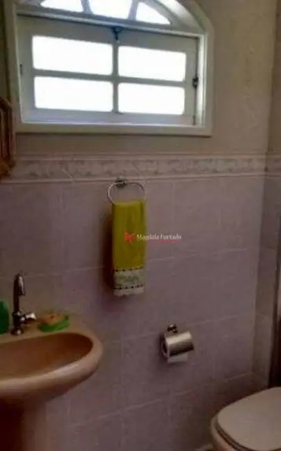 Foto 8 de Casa com 5 quartos à venda, 360m2 em Cabo Frio - RJ