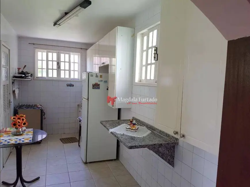 Foto 7 de Casa com 5 quartos à venda, 360m2 em Cabo Frio - RJ