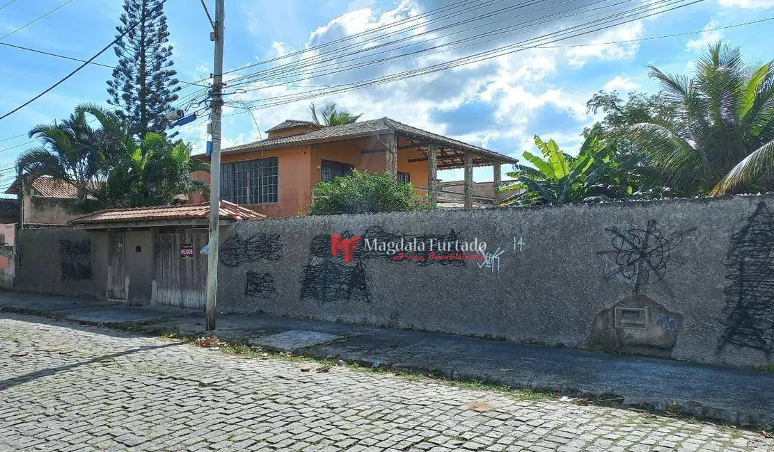 Foto 1 de Casa com 3 quartos à venda, 720m2 em Cabo Frio - RJ