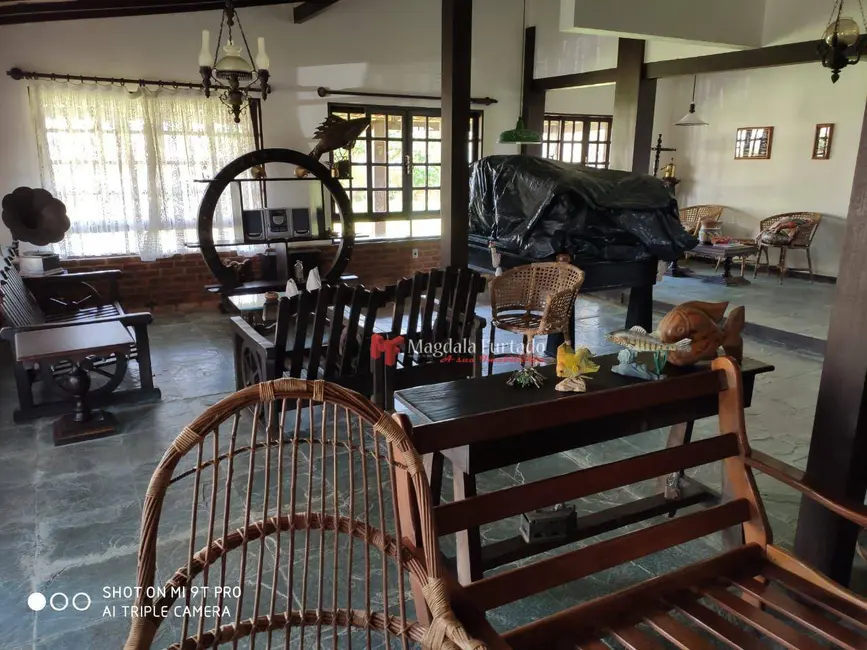 Foto 3 de Casa com 7 quartos à venda, 360m2 em Cabo Frio - RJ