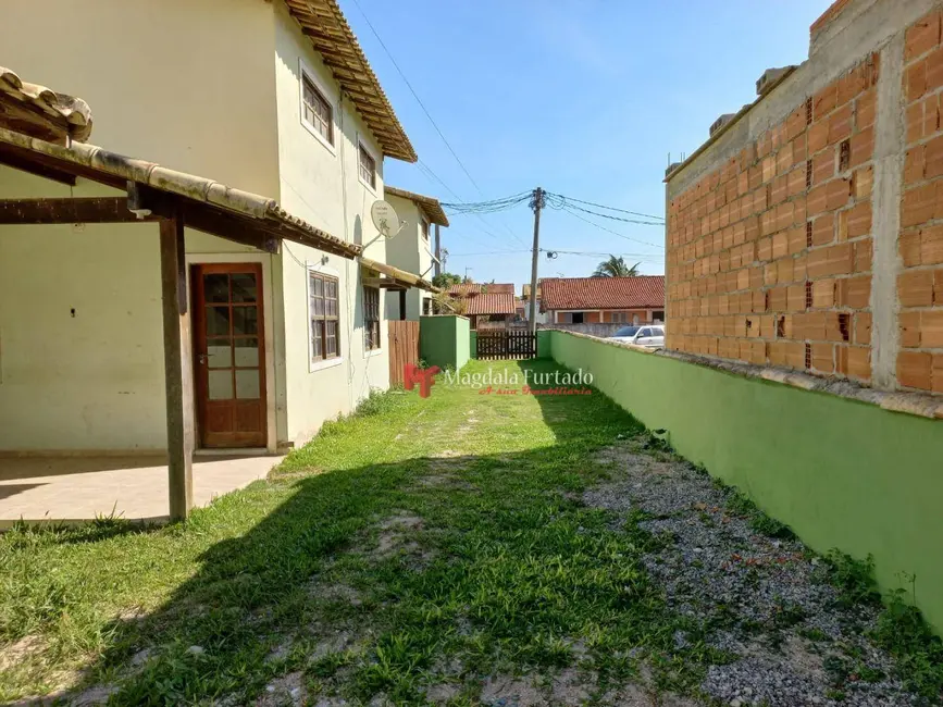 Foto 4 de Casa com 2 quartos à venda, 80m2 em Cabo Frio - RJ