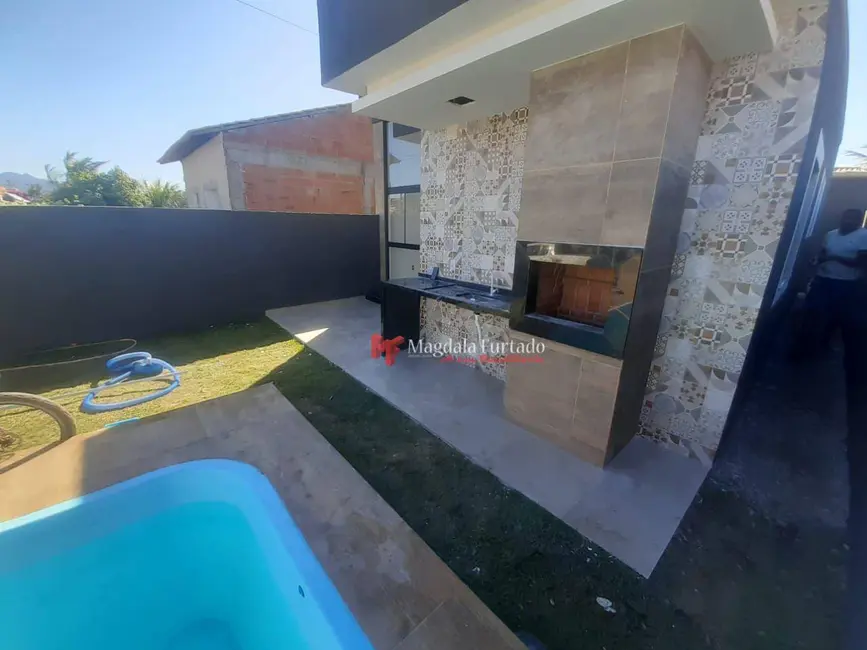 Foto 5 de Casa com 2 quartos à venda, 135m2 em Cabo Frio - RJ