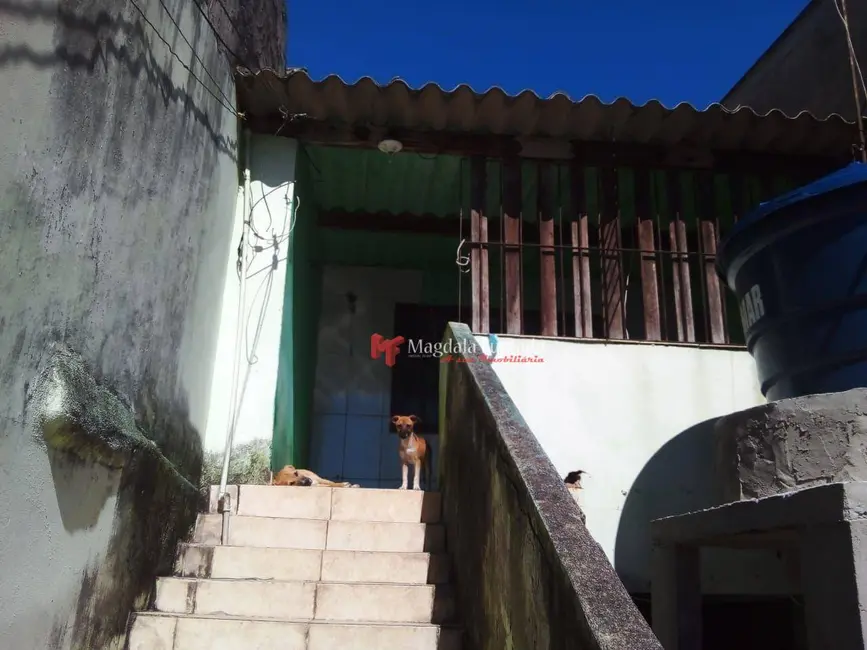 Foto 8 de Casa com 2 quartos à venda, 80m2 em Cabo Frio - RJ